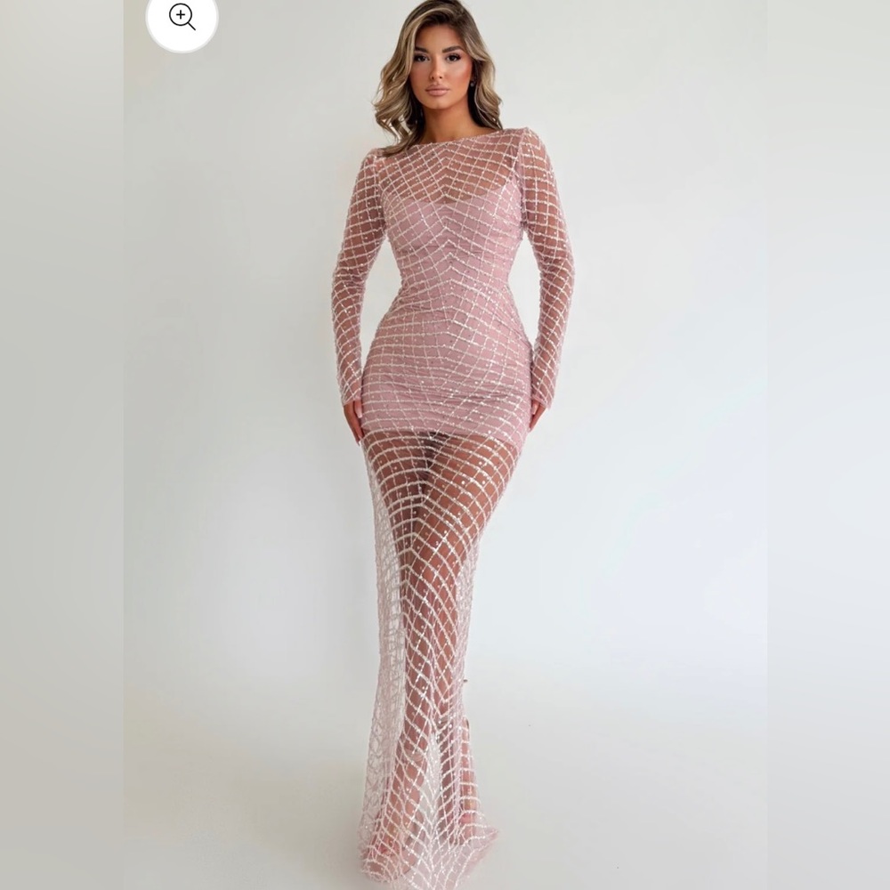 Minna Fashion Light Pink Gown Size Small